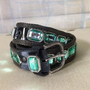 HOST PICK🥳VTG Chainmail Belt w/ Green Glass
